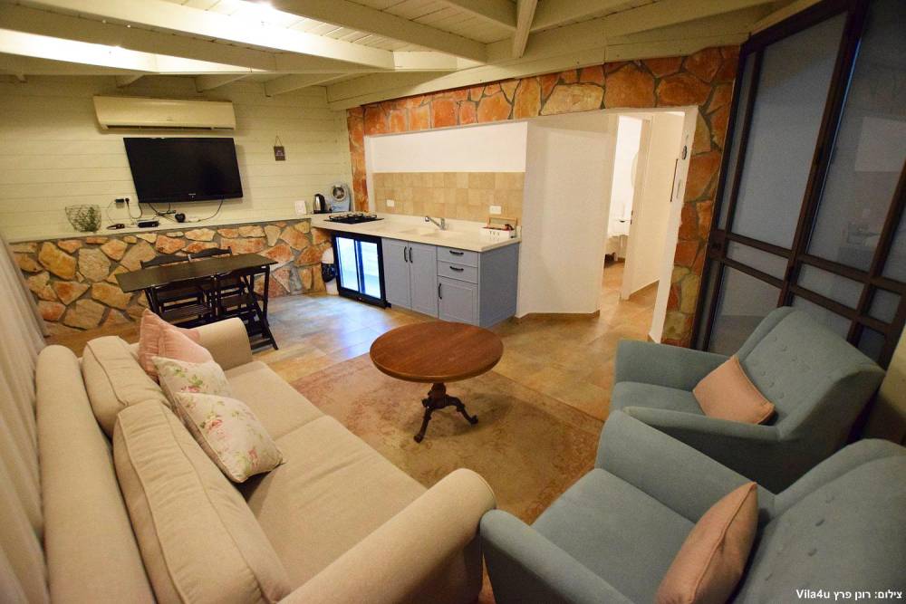 70700 סוויטת את ואני, וילה פלטינה, וילה  בפקיעין החדשה וילות - Vila 4 U