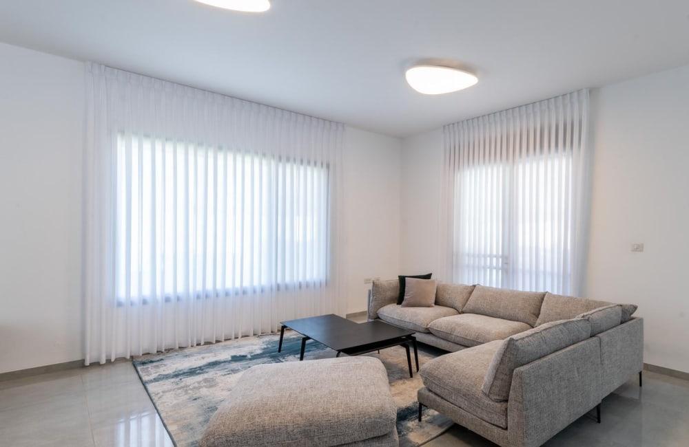 83879 גלריה כללית, אחוזת עומרי, וילה  בצוריאל וילות - Vila 4 U