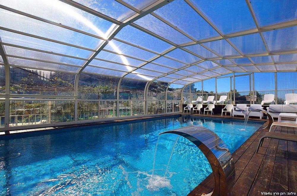 99245 המתחם בחורף, וילה הורייזן, וילה  בירכא וילות - Vila 4 U