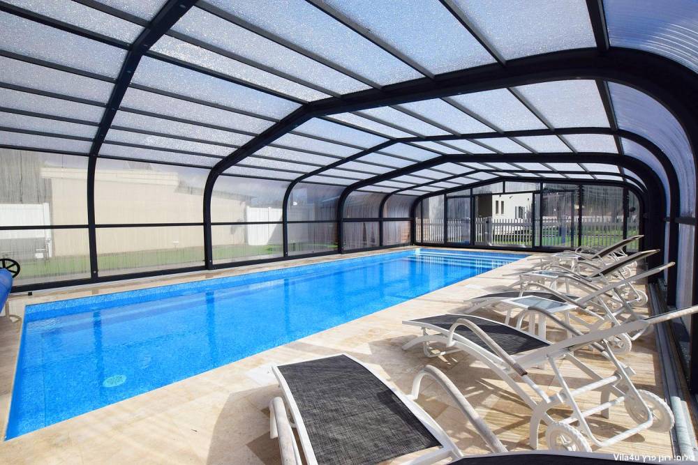 100871 גלריית חוץ, אחוזת עומרי, וילה  בצוריאל וילות - Vila 4 U