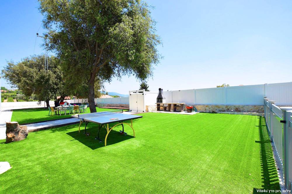 100891 גלריית חוץ, אחוזת עומרי, וילה  בצוריאל וילות - Vila 4 U