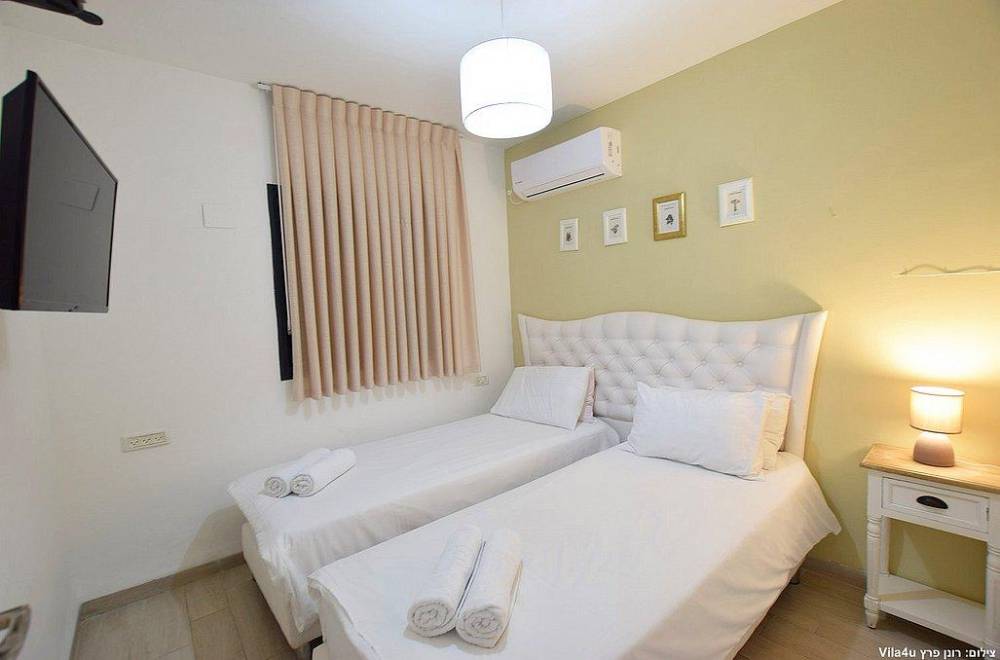 116180 מתחם פנימי, וילה פלטינה, וילה  בפקיעין החדשה וילות - Vila 4 U