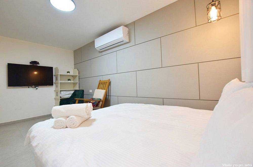 116200 מתחם פנימי, וילה פלטינה, וילה  בפקיעין החדשה וילות - Vila 4 U