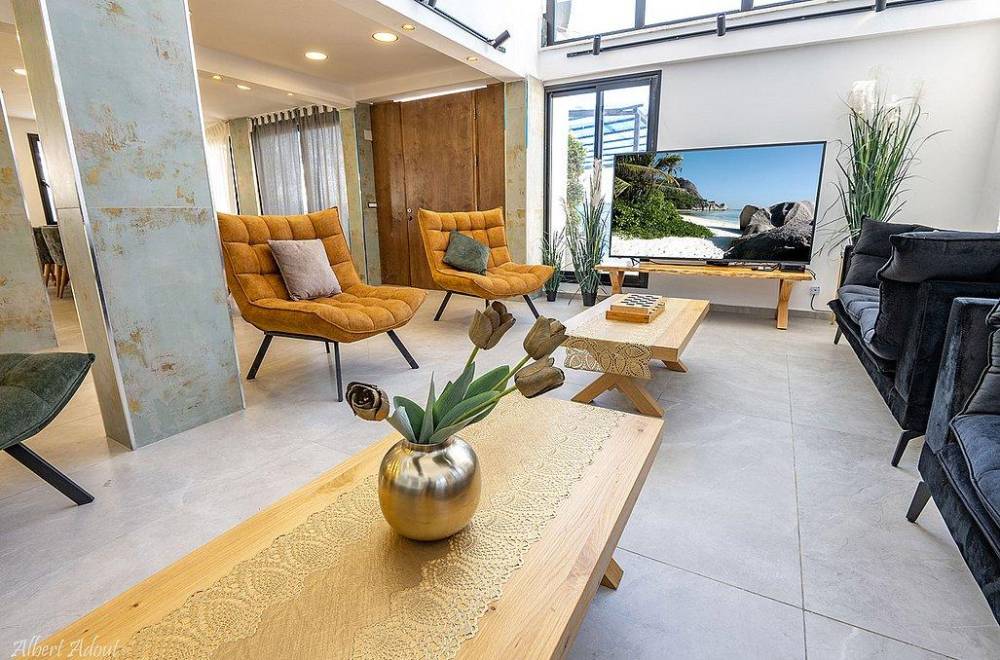 124476 גלריית פנים, מתחם אירוח אודט, וילה  בזרעית וילות - Vila 4 U