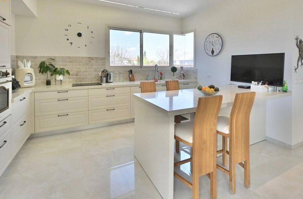 127772 גלריה כללית, אחוזת לוז, וילה  בראשון לציון וילות - Vila 4 U