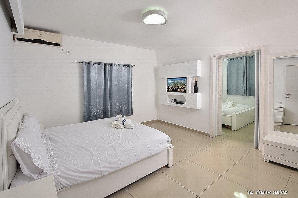 135128 פנים הוילה והחדרים, וילה אלברטו, וילה  באלקוש וילות - Vila 4 U