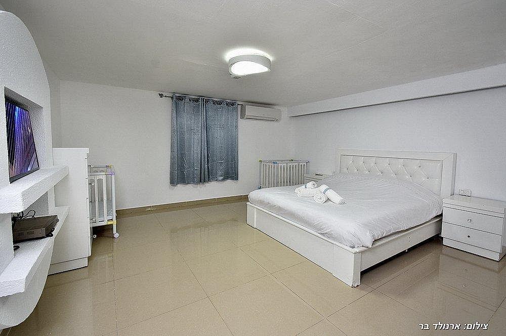 135131 פנים הוילה והחדרים, וילה אלברטו, וילה  באלקוש וילות - Vila 4 U