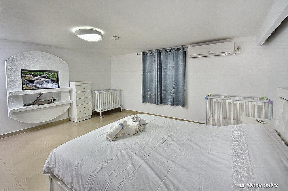 135133 פנים הוילה והחדרים, וילה אלברטו, וילה  באלקוש וילות - Vila 4 U