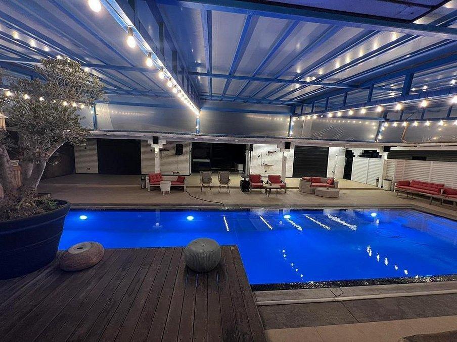 136176 גלריה כללית, אחוזת דה אורו ריזורט, וילה  בנתניה וילות - Vila 4 U