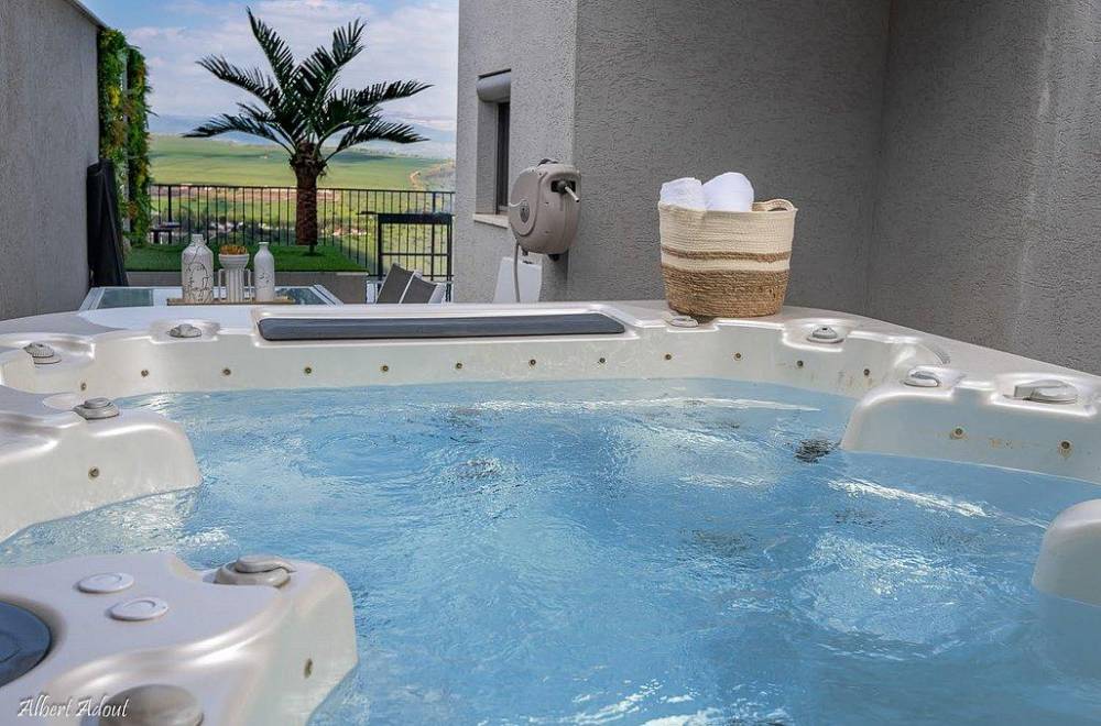 139409 גלריית חוץ, וילה קינג פאלאס טבריה, וילה  בטבריה וילות - Vila 4 U