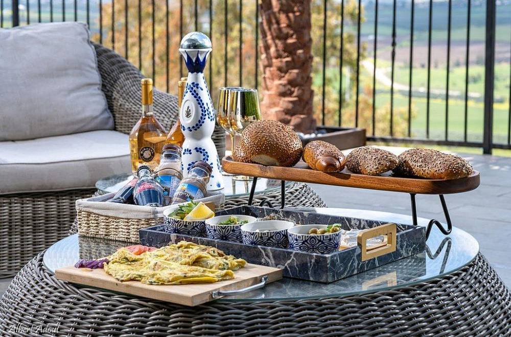 139411 גלריית חוץ, וילה קינג פאלאס טבריה, וילה  בטבריה וילות - Vila 4 U