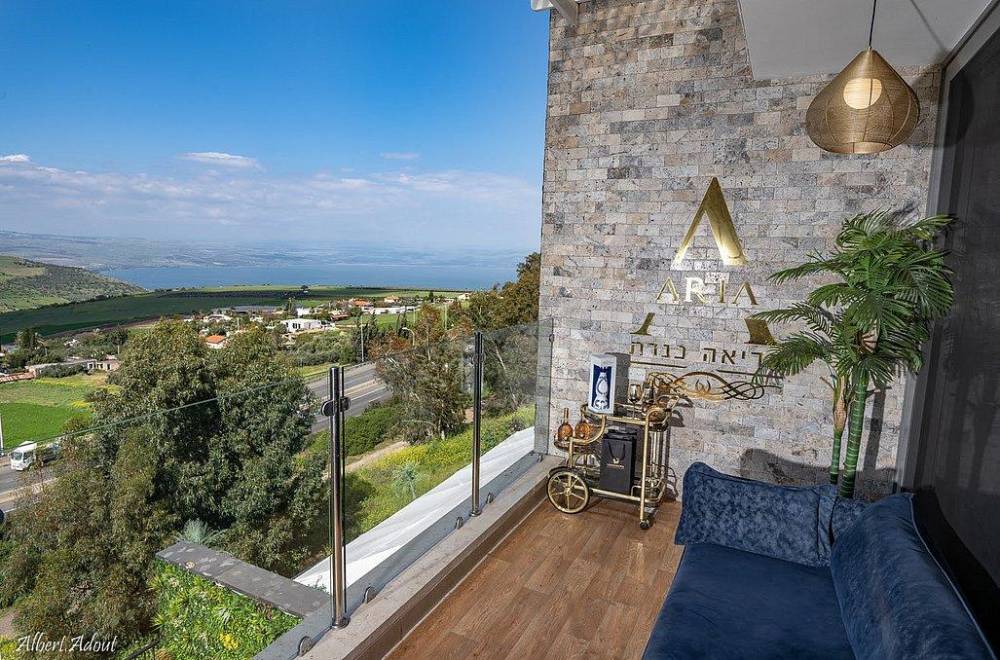 139430 גלריית חוץ, וילה קינג פאלאס טבריה, וילה  בטבריה וילות - Vila 4 U