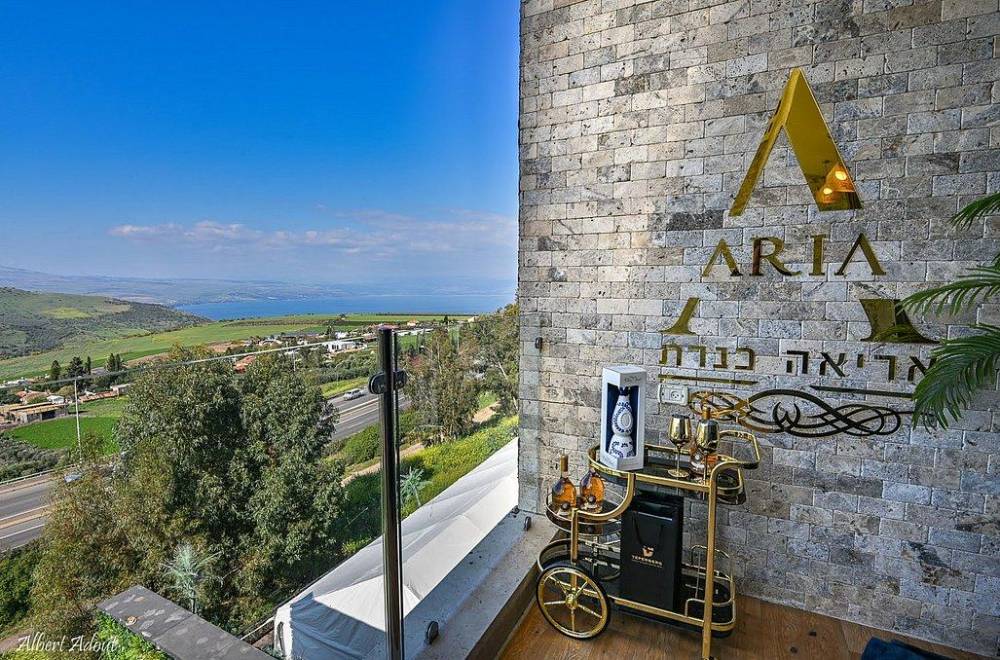 139431 גלריית חוץ, וילה קינג פאלאס טבריה, וילה  בטבריה וילות - Vila 4 U