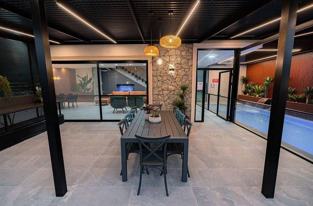 140516 המתחם החיצוני, וילה ללין, וילה  בירכא וילות - Vila 4 U