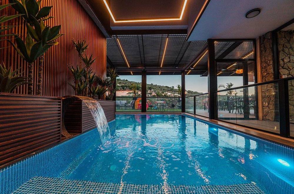 140530 המתחם החיצוני, וילה ללין, וילה  בירכא וילות - Vila 4 U