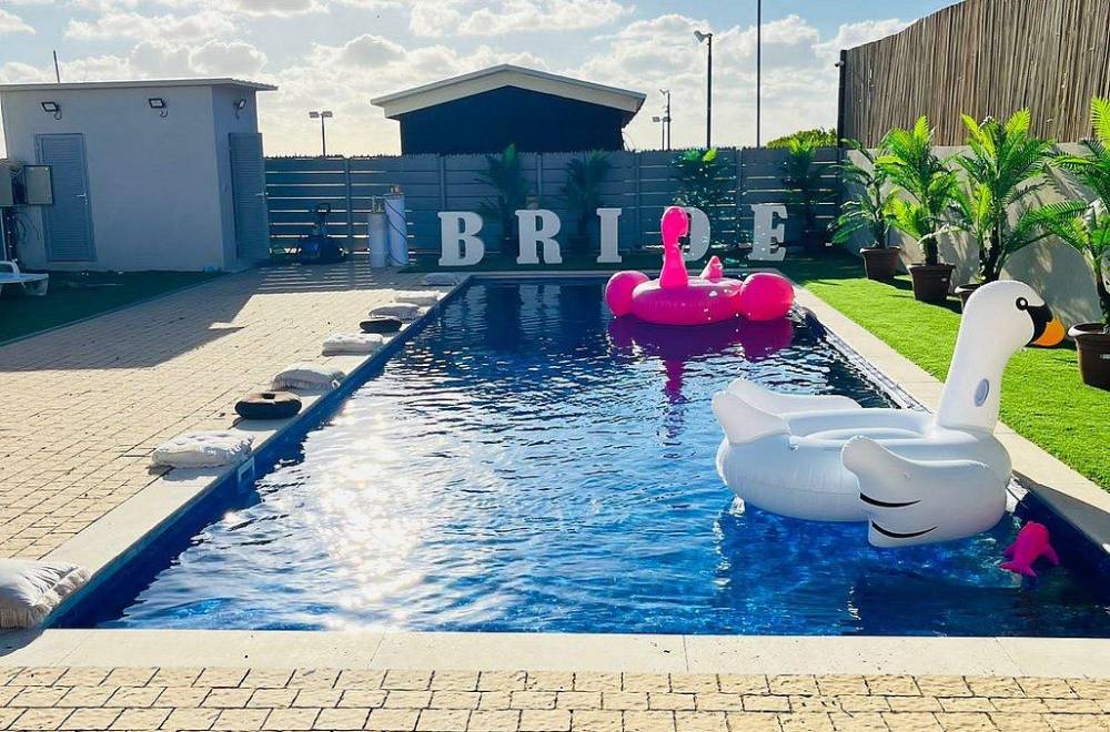 142453 המתחם החיצוני, אחוזת נווה גד, וילה  במושב תלמים וילות - Vila 4 U