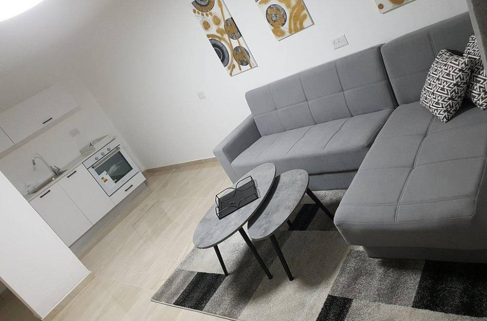 142469 המתחם הפנימי, אחוזת נווה גד, וילה  במושב תלמים וילות - Vila 4 U