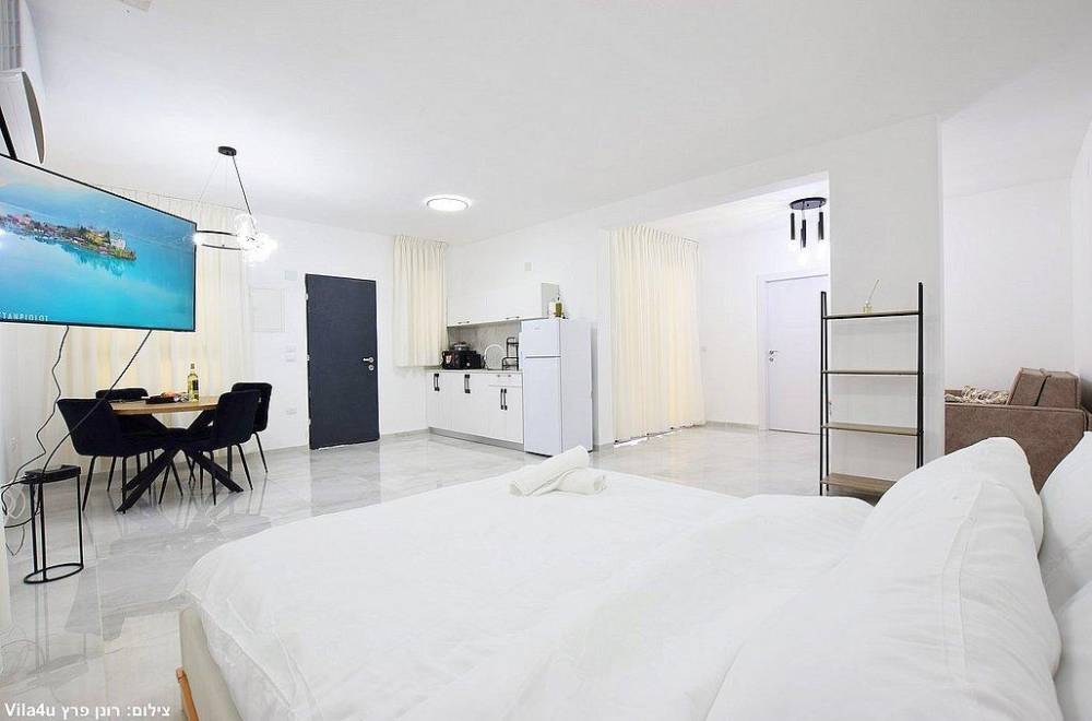 143872 הסוויטות, וילה אמור בגליל, וילה  באבן מנחם וילות - Vila 4 U