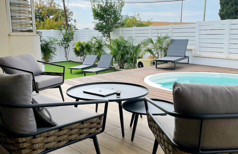 144580 גלריה כללית, אחוזת לוז, וילה  בראשון לציון וילות - Vila 4 U