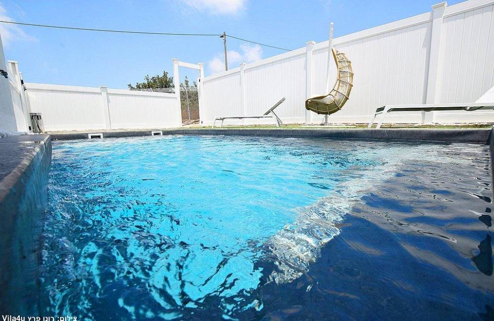 149533 המתחם החיצוני, הוילה בשתולה, וילה  בשתולה וילות - Vila 4 U