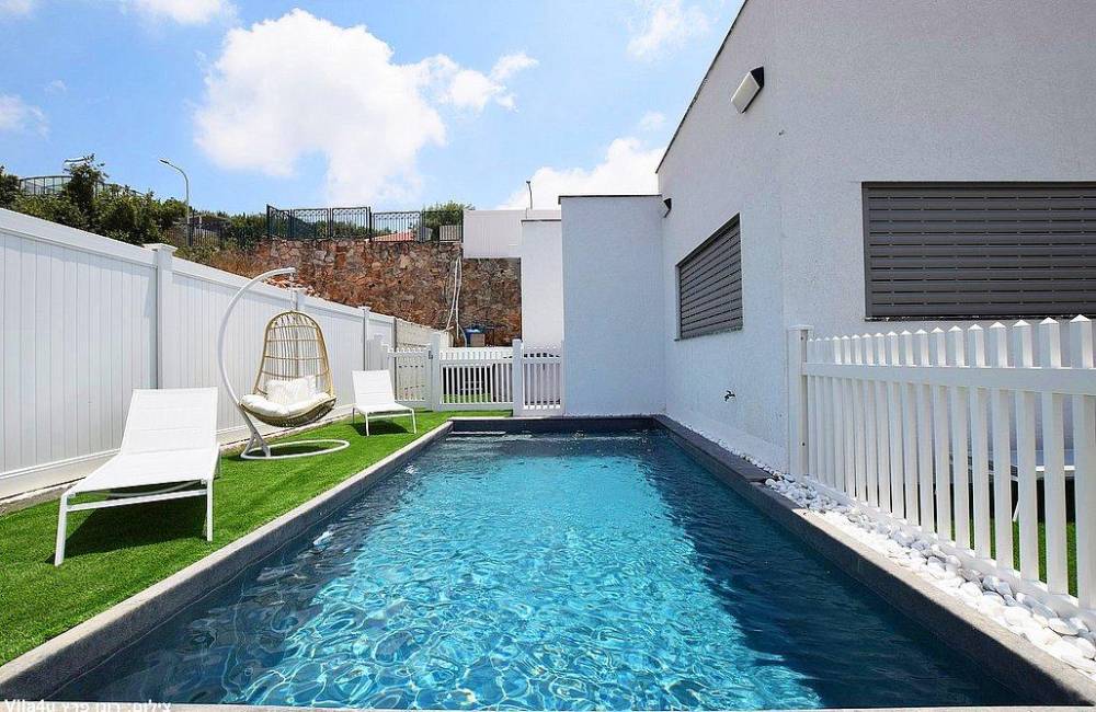 149536 המתחם החיצוני, הוילה בשתולה, וילה  בשתולה וילות - Vila 4 U