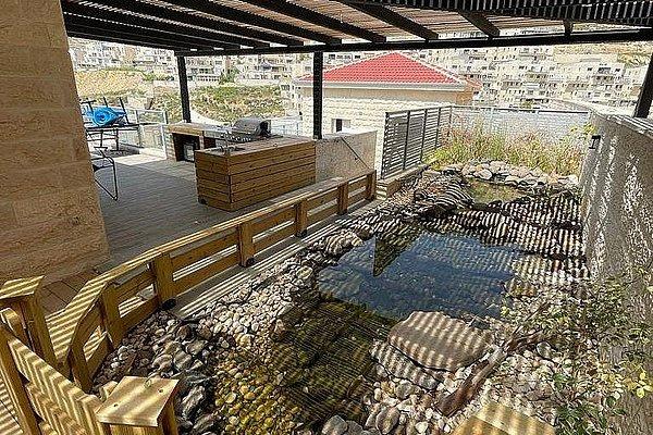 149811 גלריית חוץ, וילה באיילות, וילה  בגבעת זאב וילות - Vila 4 U