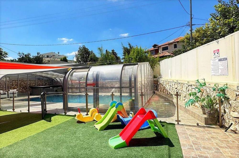 153762 המתחם החיצוני, וילה אחוזת אופאל, וילה  באלקוש וילות - Vila 4 U