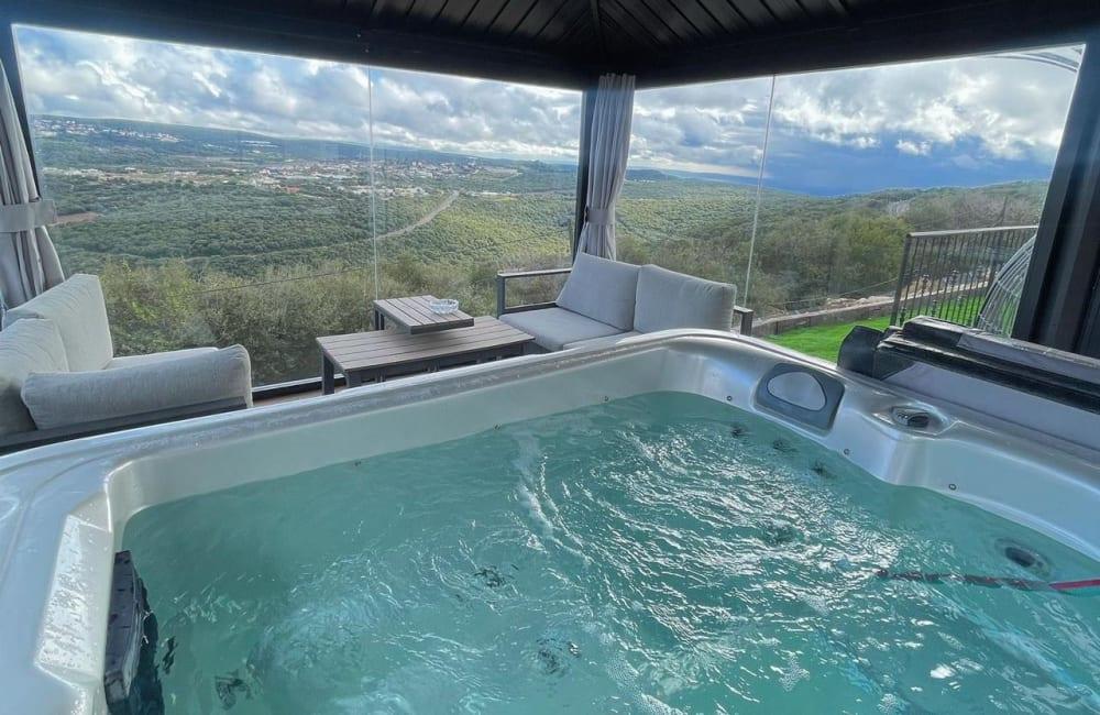 156079 המתחם החיצוני, אחוזת סאנשיין, וילה  בזרעית וילות - Vila 4 U