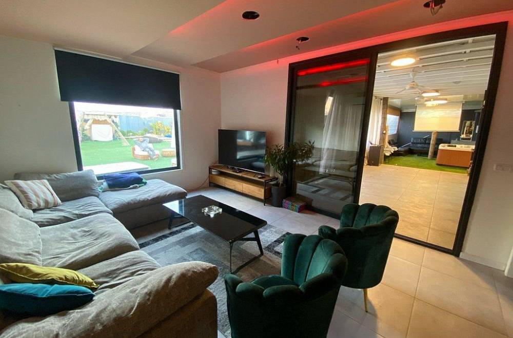 158853 המתחם הפנימי, מתחם 531 איוונטס, וילה  בהרצליה וילות - Vila 4 U