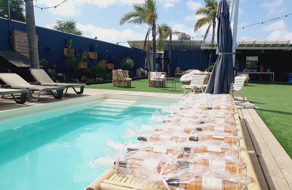 158876 המתחם החיצוני, מתחם 531 איוונטס, וילה  בהרצליה וילות - Vila 4 U