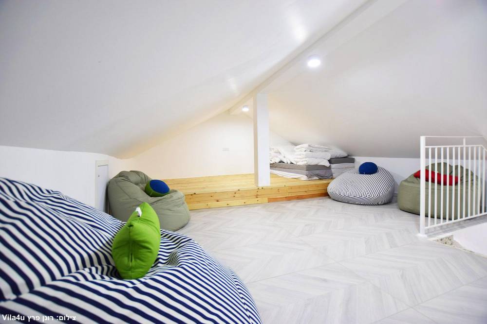 162707 גלריית פנים, וילה במצפה, וילה  בכרמיאל וילות - Vila 4 U