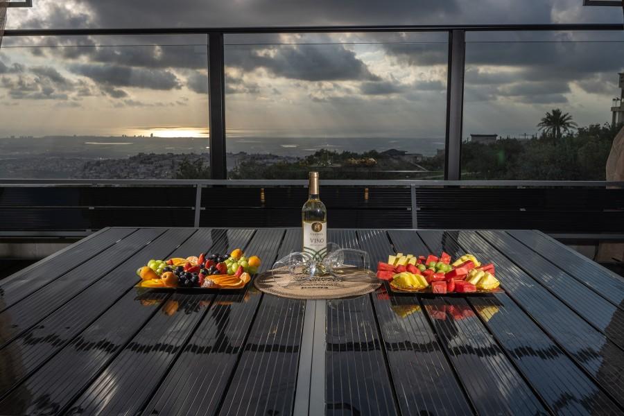 164019 חצר ונוף, וילה נוף לים ירכא, וילה  בירכא וילות - Vila 4 U