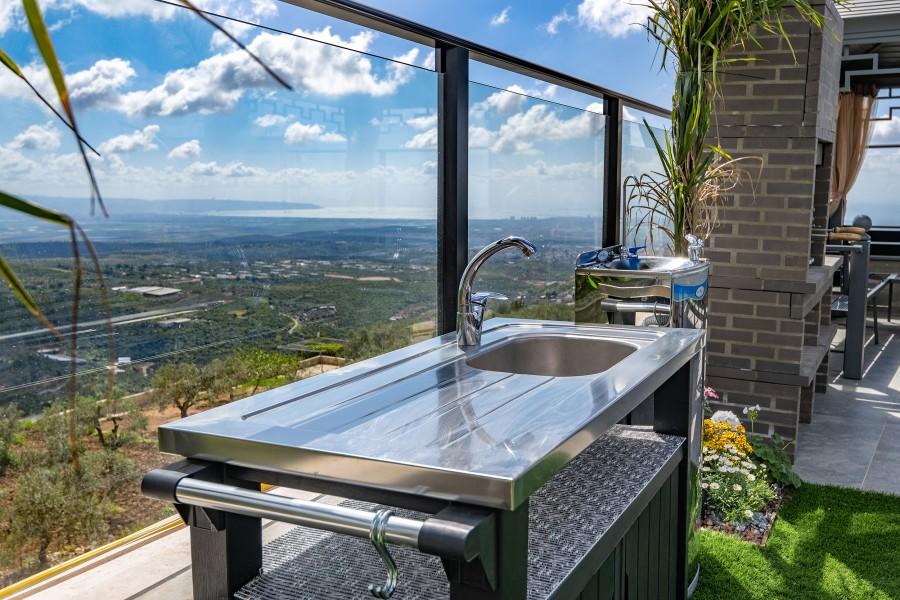 164051 חצר ונוף, וילה נוף לים ירכא, וילה  בירכא וילות - Vila 4 U