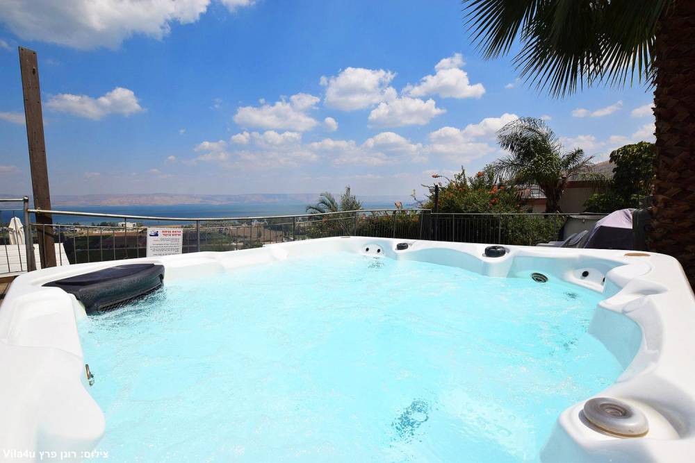 166315 גלרית חוץ, מלרוז על הכנרת, וילה  במגדל וילות - Vila 4 U