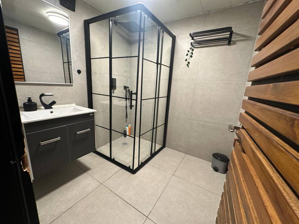 166610 גרין האוס גלריה מייצגת, גרין האוס לופט, וילה  בראשון לציון וילות - Vila 4 U