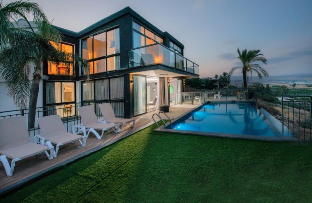 169890 המתחם החיצוני, וילה קסם הנוף מגדל, וילה  במגדל וילות - Vila 4 U