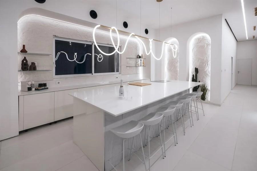 170512 גלרית הוילה, אגם החלומות - ים המלח, וילה  בים המלח וילות - Vila 4 U