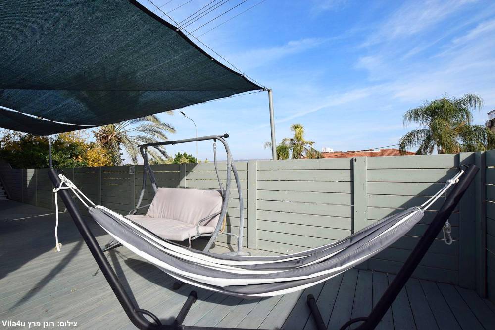 174597 החצר והבריכה, וילה רימונה יבנאל, וילה  ביבנאל וילות - Vila 4 U