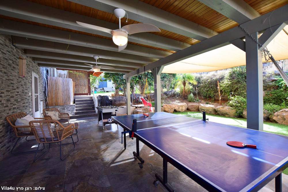 174610 החצר והבריכה, וילה רימונה יבנאל, וילה  ביבנאל וילות - Vila 4 U