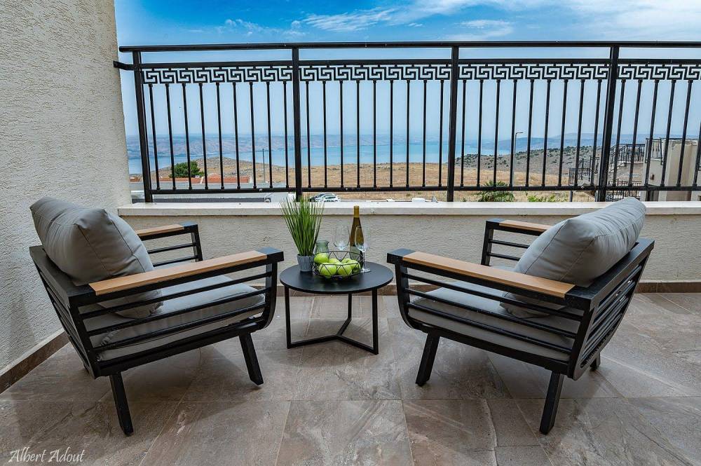 176468 גלריה כללית, וילת אירוח שבת אחים, וילה  בנוף כנרת וילות - Vila 4 U