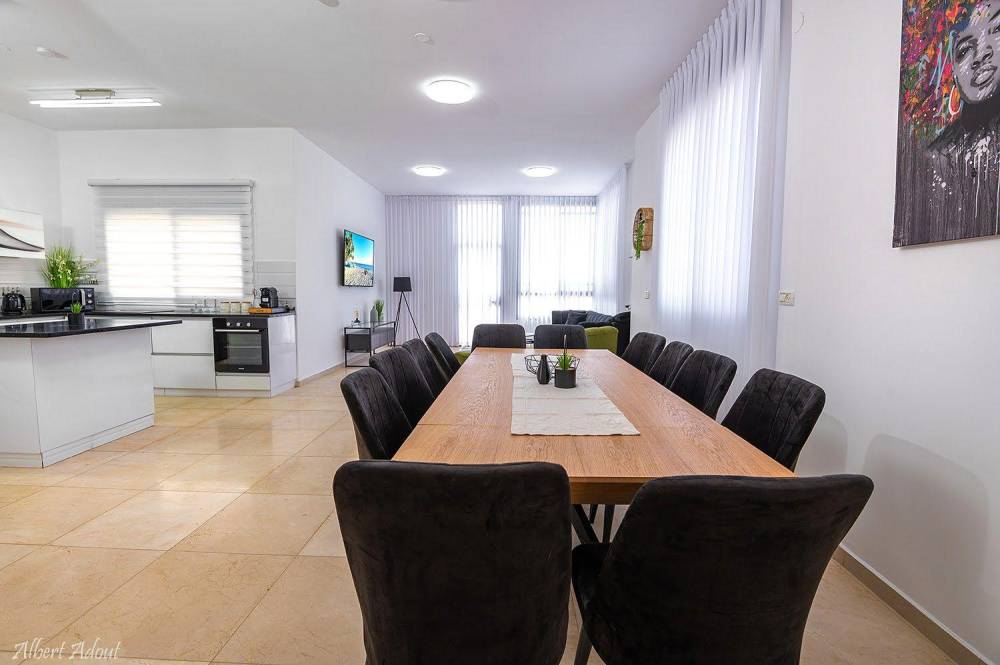 176498 מתחם פנים, וילת אירוח שבת אחים, וילה  בנוף כנרת וילות - Vila 4 U