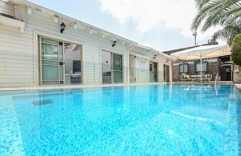 179485 גלריה כללית, אחוזת לירי ריזורט, וילה  בטבריה וילות - Vila 4 U