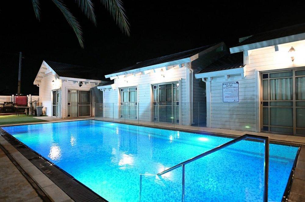 179494 גלריה כללית, אחוזת לירי ריזורט, וילה  בטבריה וילות - Vila 4 U