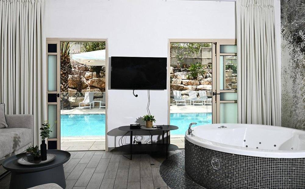 179523 גלריה כללית, אחוזת לירי ריזורט, וילה  בטבריה וילות - Vila 4 U