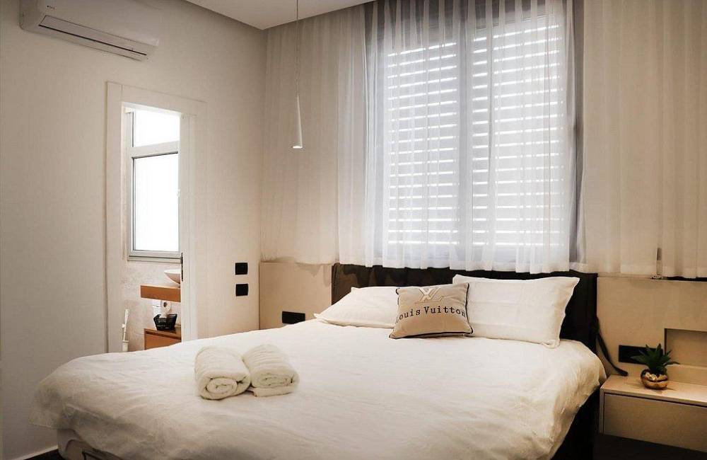 181310 גלרית פנים, וילה רויאל הום אילת, וילה  באילת וילות - Vila 4 U