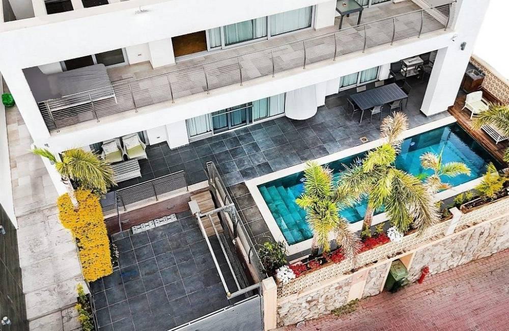 181356 המתחם החיצוני, וילה רויאל הום אילת, וילה  באילת וילות - Vila 4 U