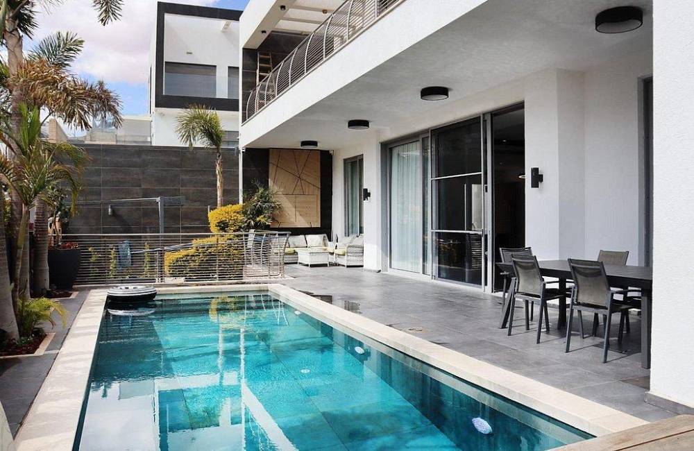 181360 המתחם החיצוני, וילה רויאל הום אילת, וילה  באילת וילות - Vila 4 U