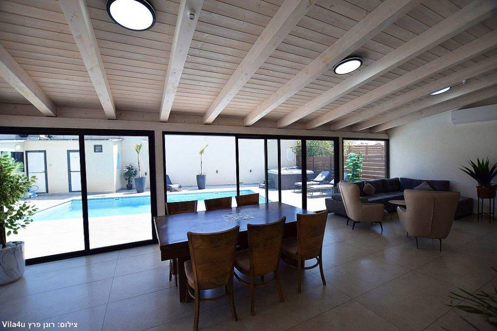 182294 המתחם הפנימי, וילה אלין, וילה  בעוספיה וילות - Vila 4 U
