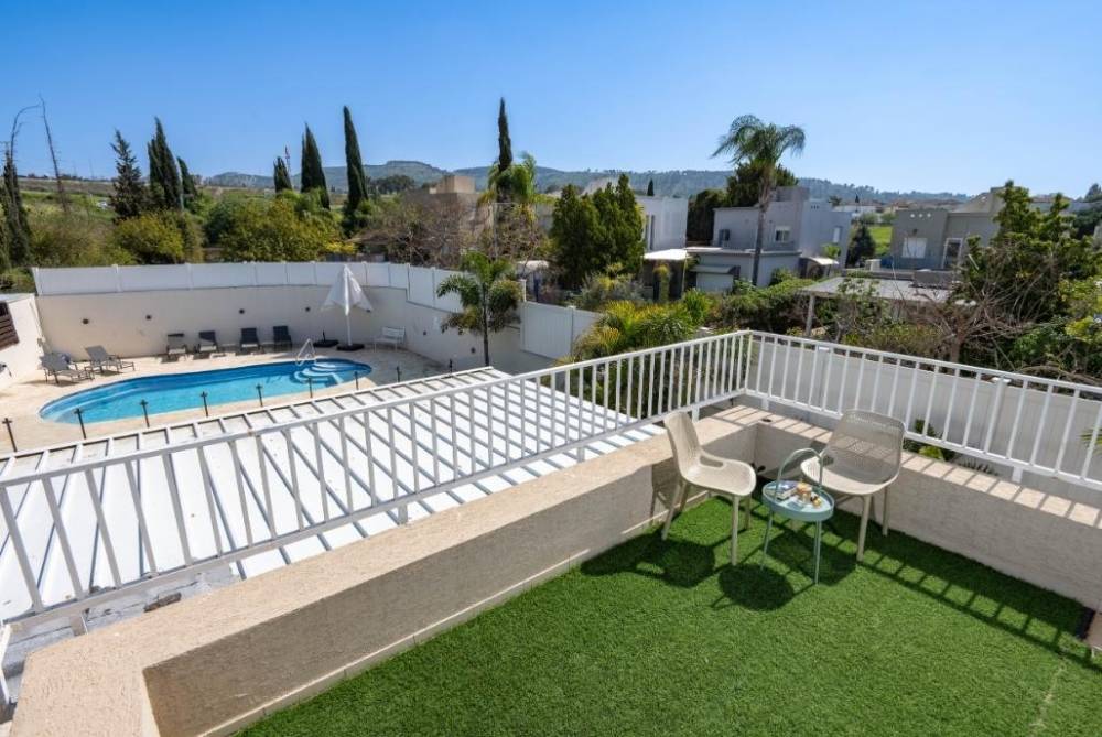 184598 המתחם החיצוני, אחוזת תבור, וילה  באחוזת ברק וילות - Vila 4 U