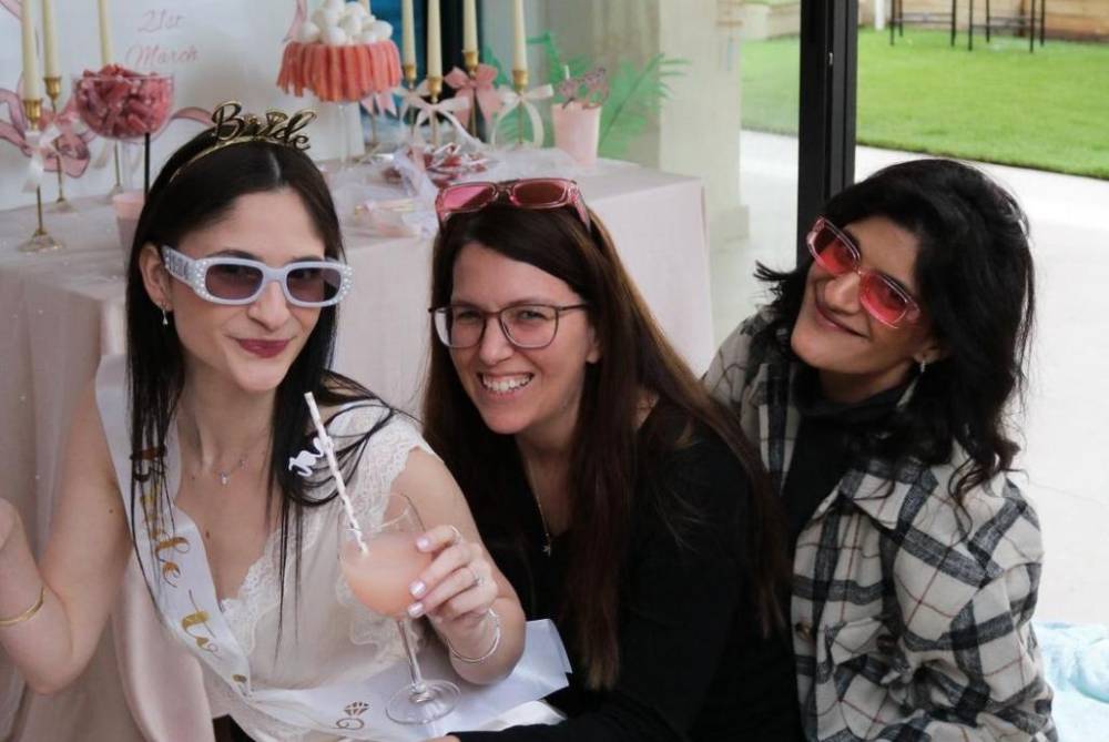 186736 אירועים במקום, החצר בטיילת - אירועים ליד הים, וילה  באשדוד וילות - Vila 4 U